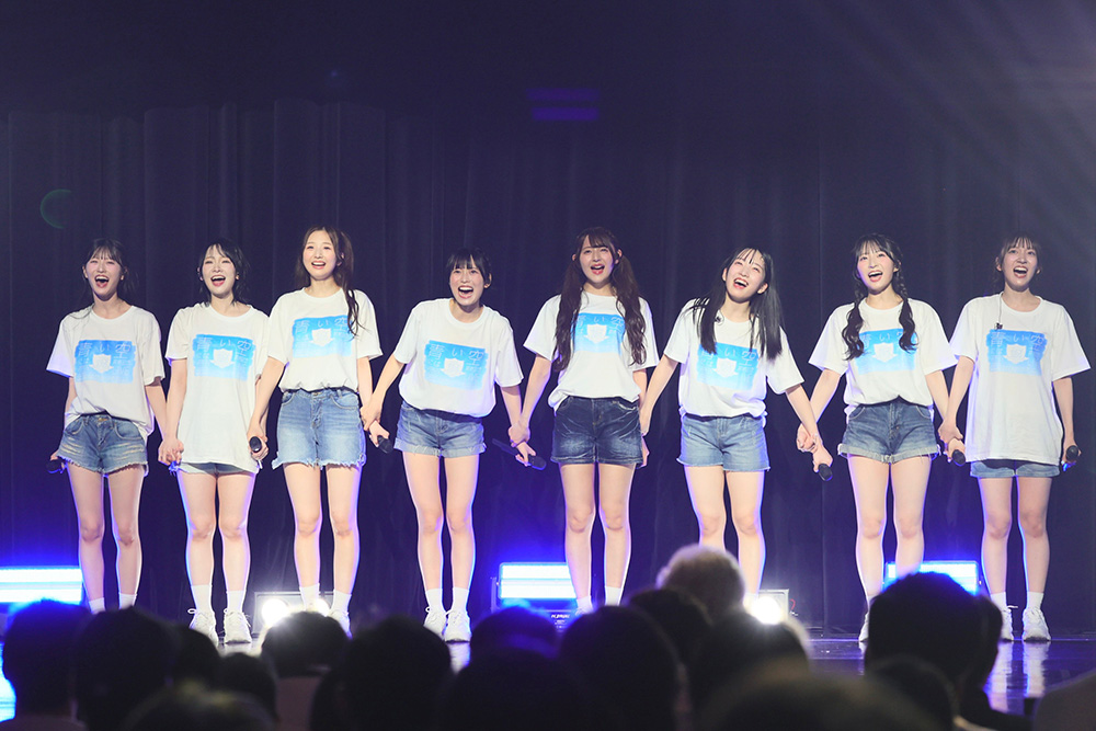 AKB48 18期生昇格記念LIVE!～青い空には 雲はひとつもない～最終公演